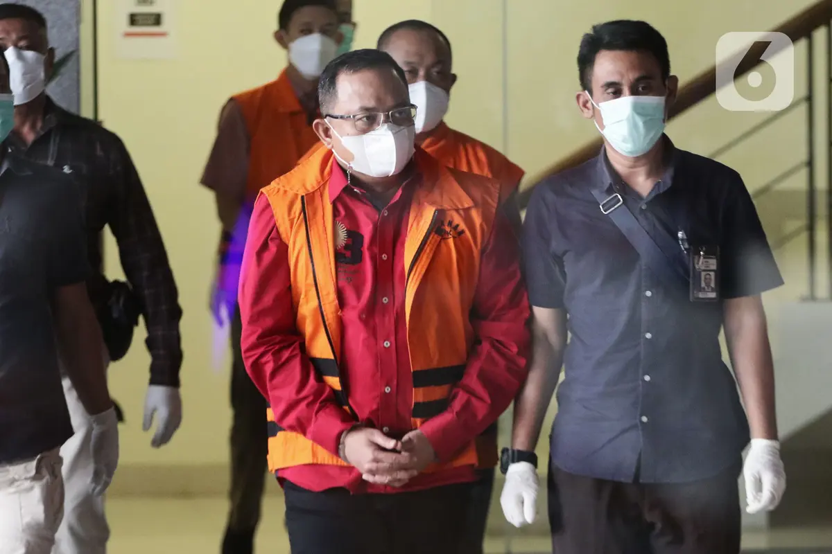 Bupati Musi Banyuasin Dodi Reza Alex Nurdin Ditahan KPK