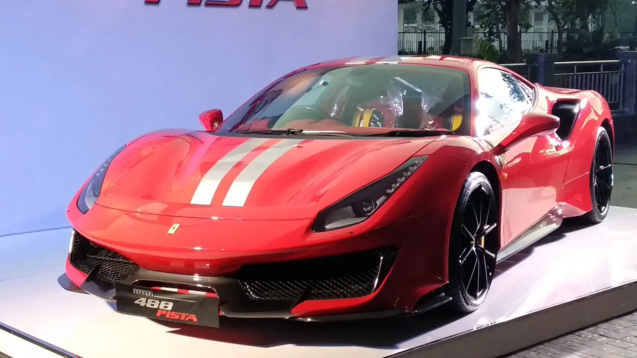 Ferrari 488 Pista