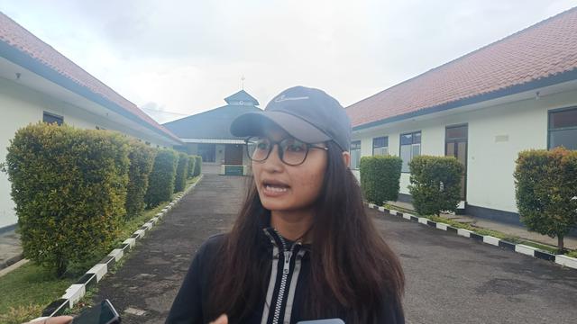 Pelatih Akademi Persib Putri U-15, Naftalia Nurayalza
