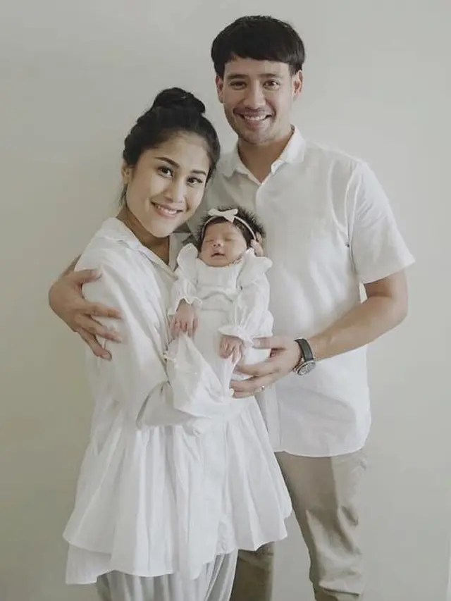 [Fimela] Tarra Budiman dan Gya Sadiqah