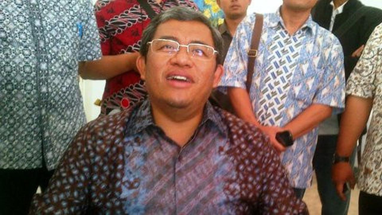 Stadion GBLA gagal dipakai PON, ini reaksi Aher