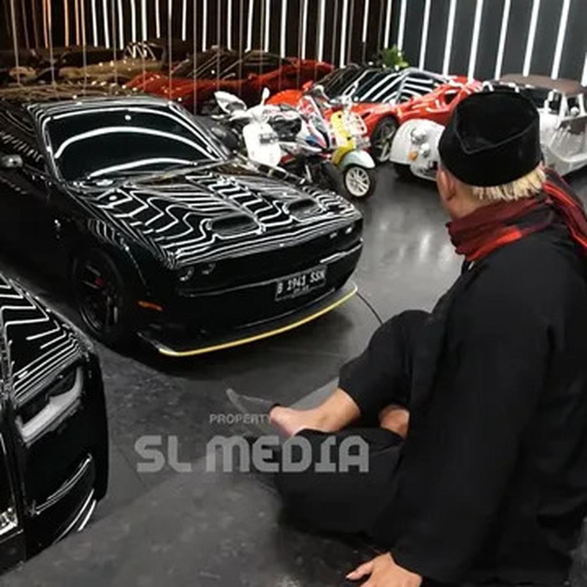 Garasi Raffi Ahmad Utusan Khusus Presiden Bak Showroom, Banyak Mobil Mewah
