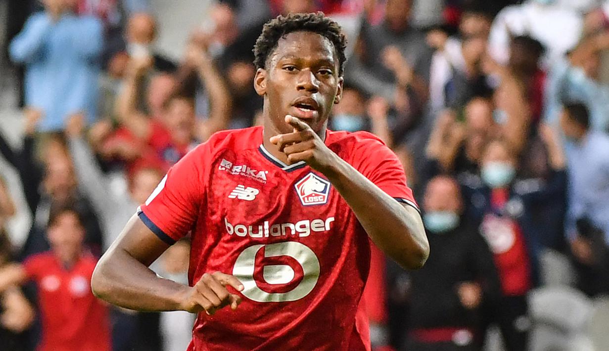 Jonathan David mampu tampil impresif sejak didatangkan ke Lille pada 2020 lalu. Ia mampu menyumbangkan gelar juara Liga Prancis dan memutus dominasi PSG pada musim debutnya. Mendatangkan pemain 21 tahun ini ke Arsenal, tentu merupakan keputusan yang cerdas bagi Mikel Arteta. (AFP/Denis Charlet)