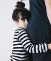 Beberapa cara untuk mengubah rasa bersalah menjadi parenting yang tetap hangat. (foto: jcomp/freepik)