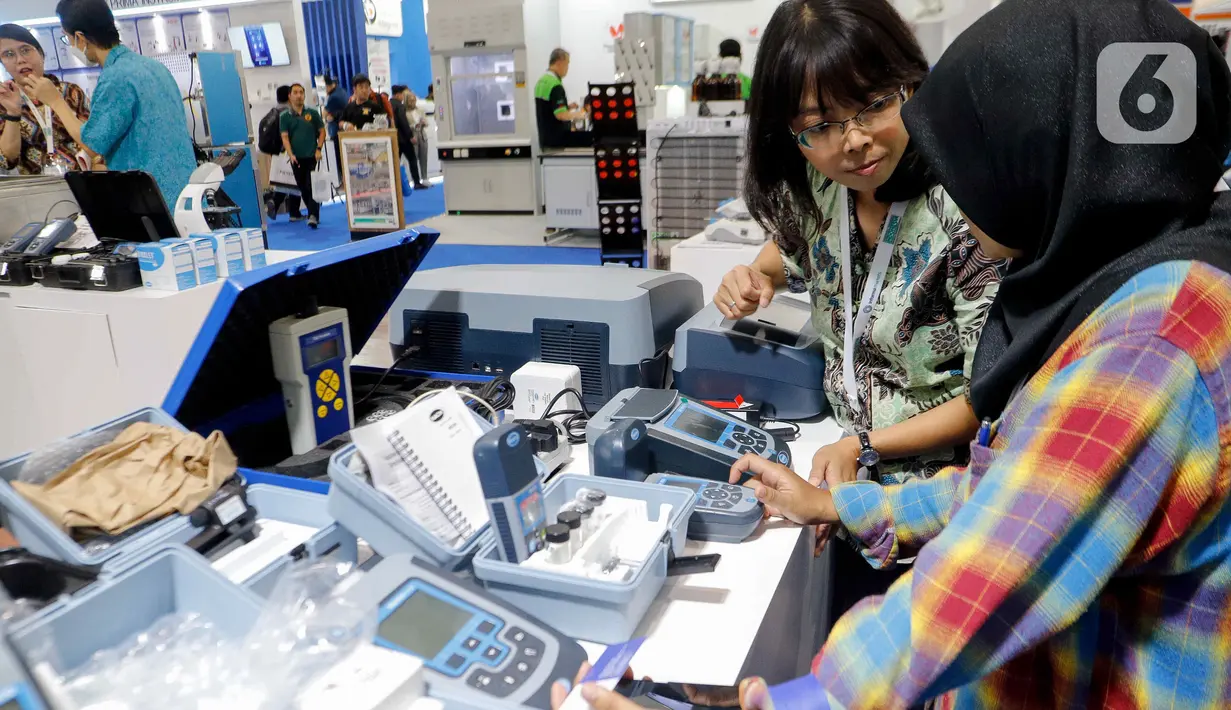 Melalui pengembangan program keberlanjutan, seluruh pemangku kepentingan dapat mengimplementasikannya secara bertahap di industri laboratorium. (Liputan6.com/Herman Zakharia)
