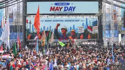 Presiden Prabowo Subianto hadir langsung dalam peringatan Hari Buruh Internasional atau May Day 2026 yang dipusatkan di kawasan Monumen Nasional (Monas), Jakarta, Jumat (1/5/2026). Tampak dalam foto, suasana peringatan Hari Buruh Internasional atau May Day 2026 di kawasan Monumen Nasional (Monas), Jakarta, Jumat (1/5/2026). (merdeka.com/Arie Basuki)