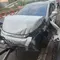 Mobil Listrik Tabrak Trotoar hingga Rusak Fasilitas Umum di Jaksel