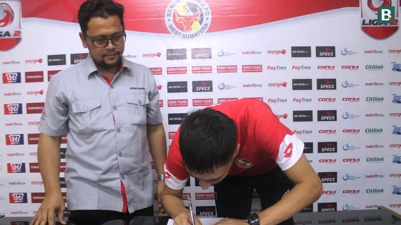 Shukuruli Pulatov Semen Padang
