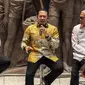 Ketua Umum IMI Bambang Soesatyo (tengah) menyampaikan paparan bersama Direktur Utama ITDC Ari Respati (kiri) dan Direktur Utama MGPA Priandhi Satria (kanan) saat peluncuran tiket presale WSBK 2022 di Gedung Sarinah, Jakarta, Rabu (31/8/2022). PT Pengembangan Pariwisata Indonesia (Persero)/Indonesia Tourism Development Corporation (ITDC), BUMN pengembang dan pengelola kawasan pariwisata di Indonesia, bersama Mandalika Grand Prix Association (MGPA) selaku bagian dari ITDC Group, merilis penjualan tiket harian menonton event MOTUL FILM World Superbike (WSBK) Indonesian Round yang akan berlangsung di Pertamina Mandalika International Circuit, Lombok, Nusa Tenggara Barat, pada 11-13 November 2022 mendatang. (Liputan6.com/Faizal Fanani)