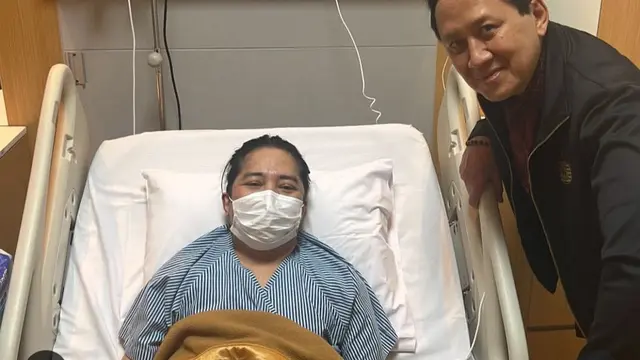 Komisaris Utama (Komut) InJourney Triawan Munaf membagikan momen saat menjenguk Abdee Slank di rumah sakit. (Instagram Triawan Munaf)
