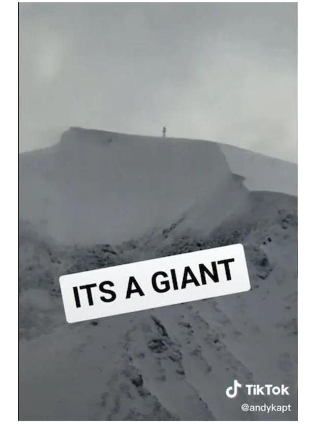 TikToker Meninggal Usai Unggah Video yang Diklaim sebagai Raksasa di Puncak Gunung