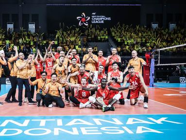 Bhayangkara Presisi berhasil memetik kemenangan dalam pertandingan pembuka AVC Men’s Volleyball Champions League 2026 melawan Zhaiyk di GOR Terpadu A. Yani, pada Rabu (13/5/2026). (Dok. PBVSI)
