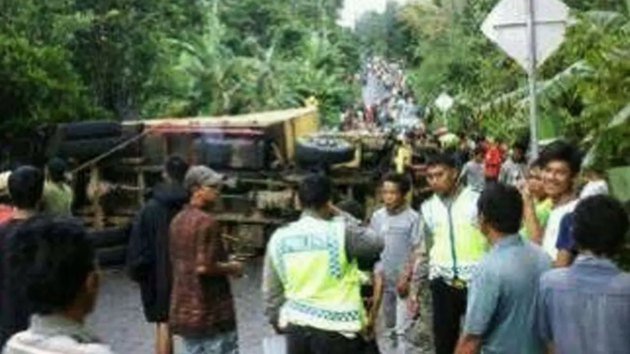 pandeglang-140208b.jpg