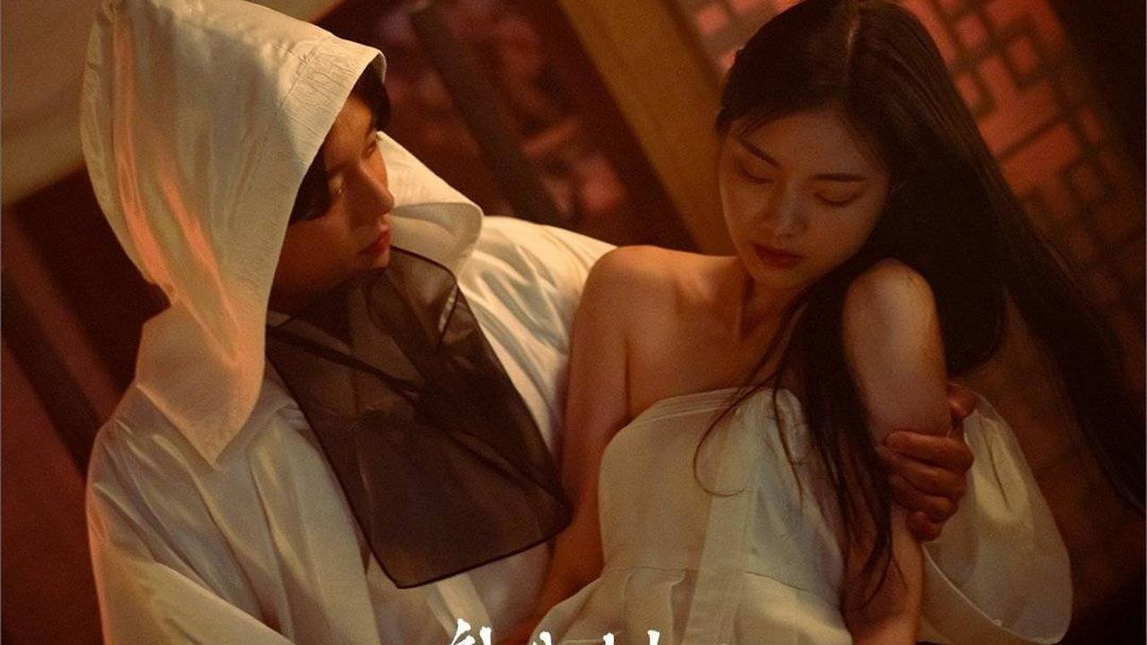 Behind the Scenes: Tim Produksi dan Adaptasi Webtoon