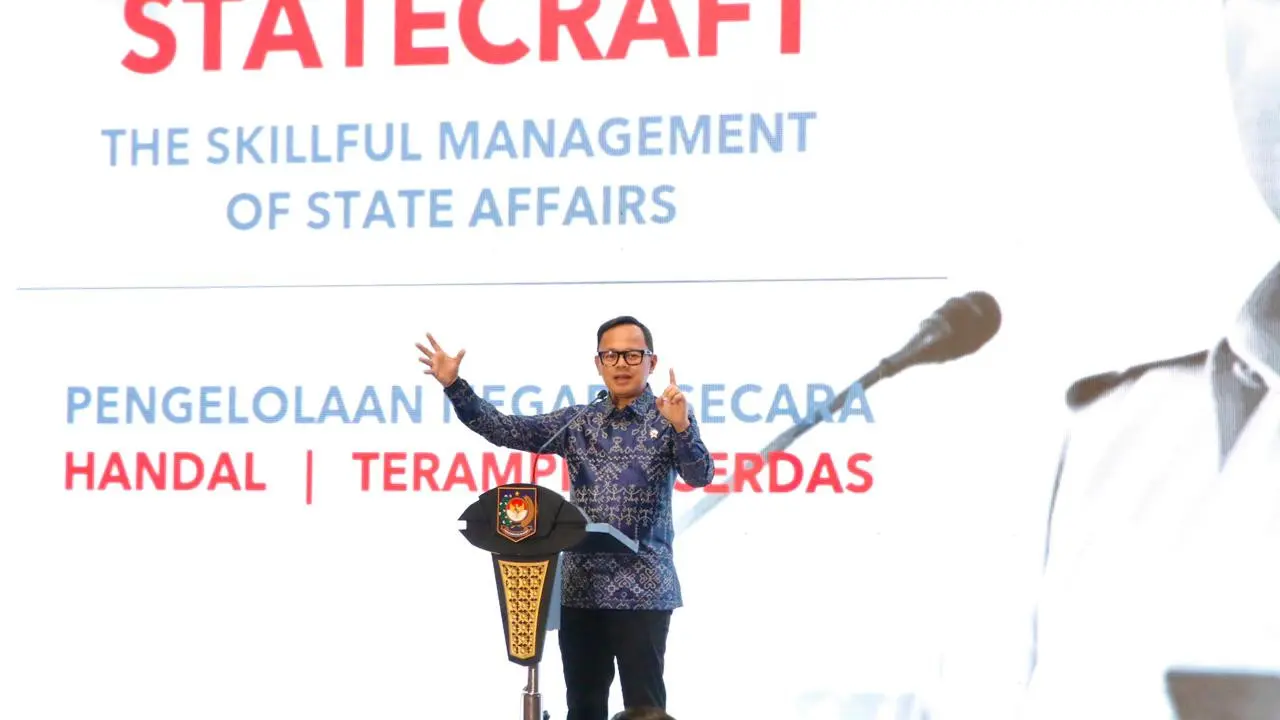 Wakil Menteri Dalam Negeri (Wamendagri), Bima Arya Sugiarto saat hadir di Forum Orkestrasi Pembangunan Negeri di Hotel Platinum Balikpapan, Kalimantan Timur. (Dok: Kemendagri)