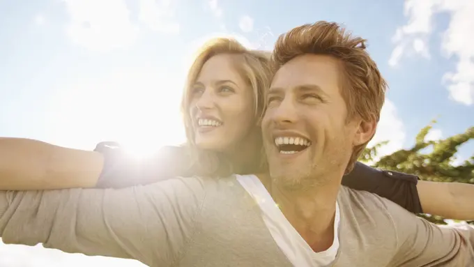 7 Kegiatan yang Dilakukan Pasangan Jika Benar-benar Jatuh Cinta