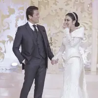 Syahrini dan Reino Barack. (Kapanlagi.com)