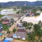 Banjir melanda Kabupaten Limapuluh Kota, Senin (18/12/2023). (Liputan6.com/ Dok BPBD Limapuluh Kota)