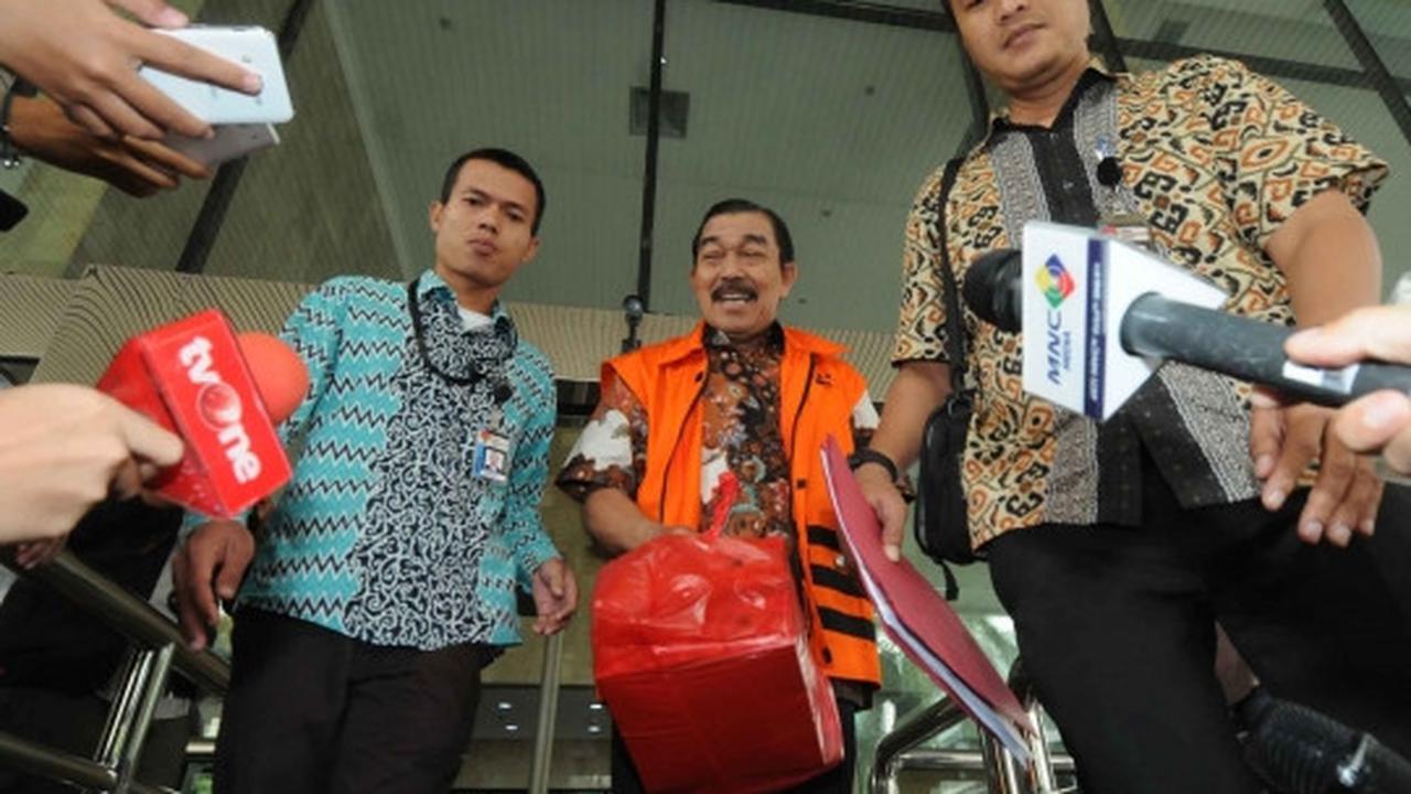 Terkait suap DPRD Sumut, masa tahanan Saleh Bangun juga diperpanjang