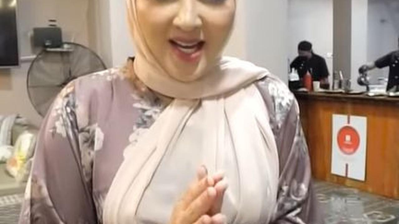 Potret Ashanty Gelar Pengajian di Malam Nisfu Syaban dengan Mengundang Anak Yatim, Tampil Cantik Kenakan Hijab
