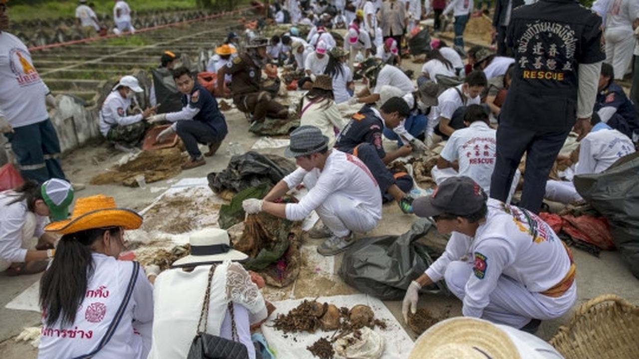 Pembongkaran ribuan makam tak dikenal di Thailand