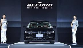 Berita Mobil Canggih Masa Kini - Fitur, Mesin, Teknologi 