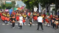 Kirab Budaya Pancasila berlangsung meriah di Semarang (Liputan6.com / Edhie Prayitno - Felek Wahyu)