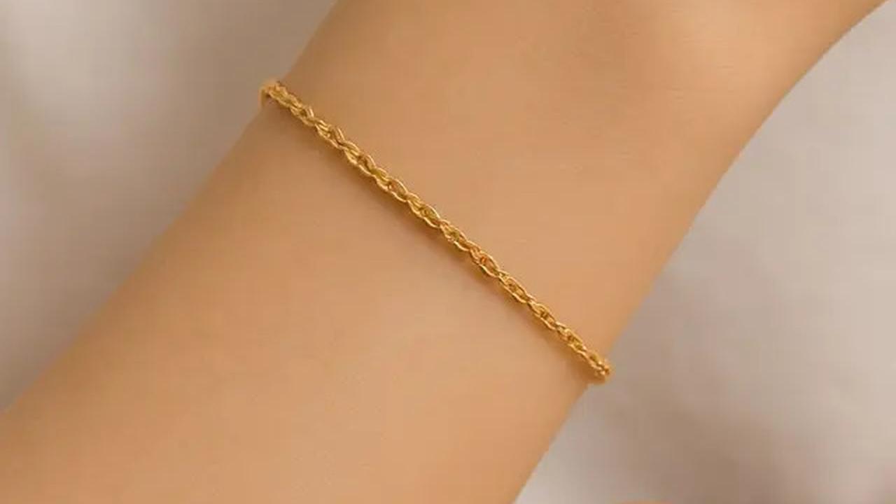 7 Model Gelang Emas Rantai Kecil yang Simple Tapi Elegan, Anggun Tanpa Berlebihan