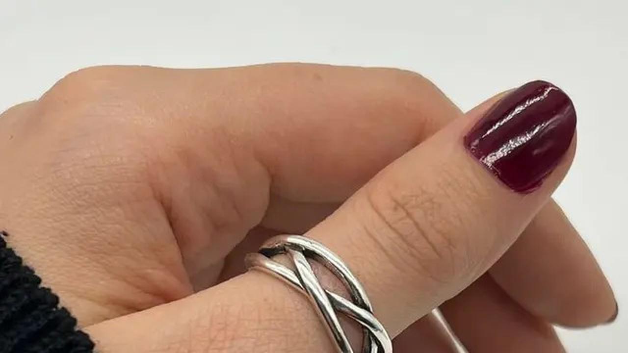 Ungkap Kepribadian Lewat Letak Cincin di Jari, Yuk Simak Artinya!