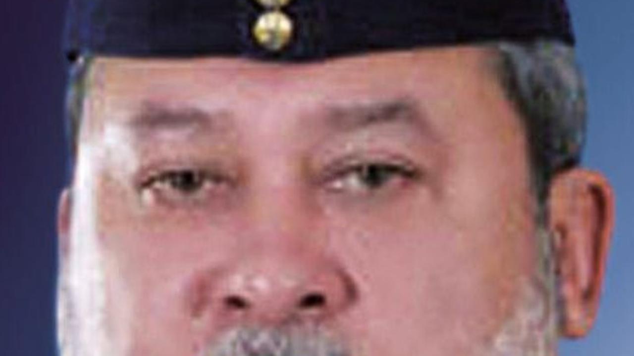 Tajir Melintir, Sultan Ibrahim Iskandar Rogoh Kocek Rp1,71 Miliar Cuma Buat Pelat Mobil