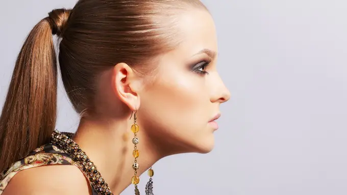 Ingin Ikatan Kuncir Kuda Sempurna? Ini Triknya