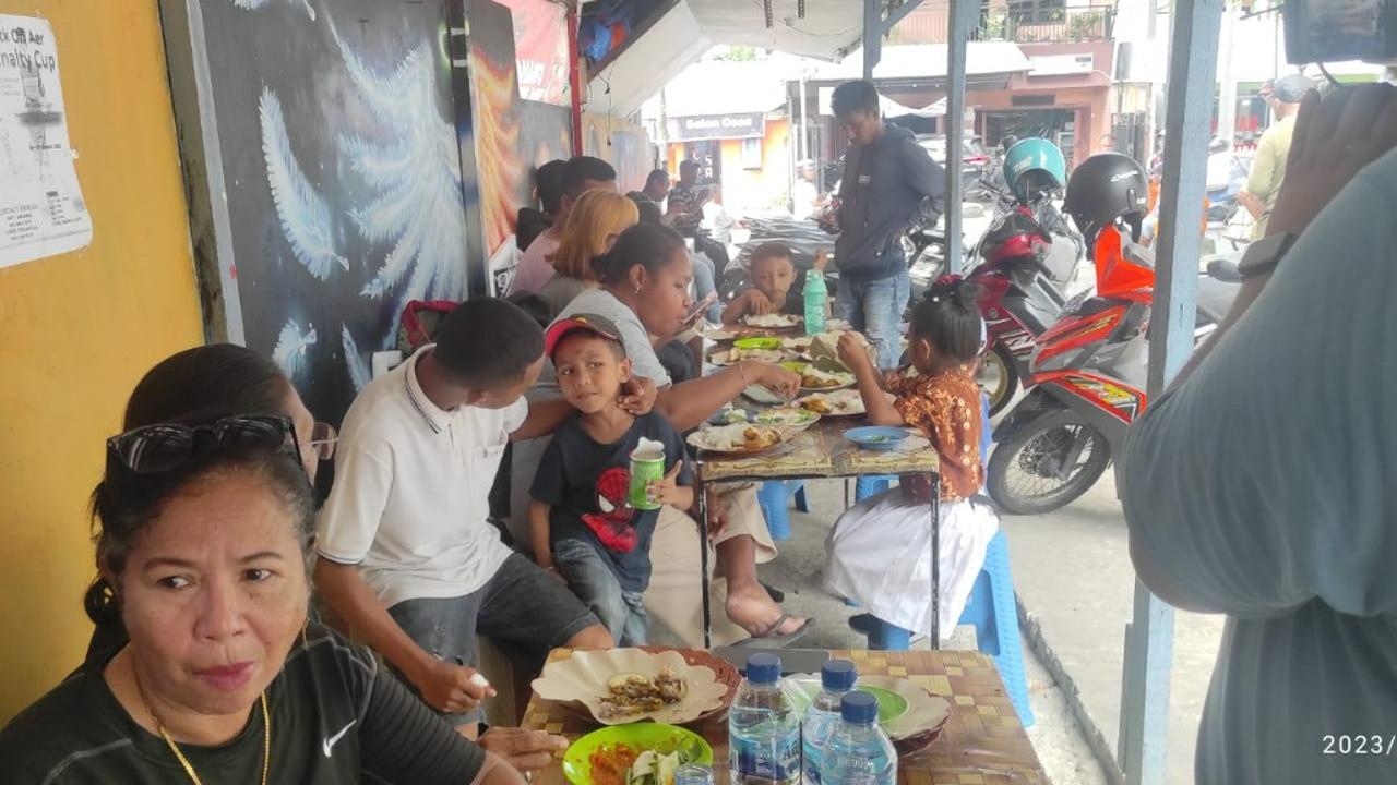 Indosiar menghadirkan aksi sosial bertema Ditraktir Indosiar di 34 kota transmisi