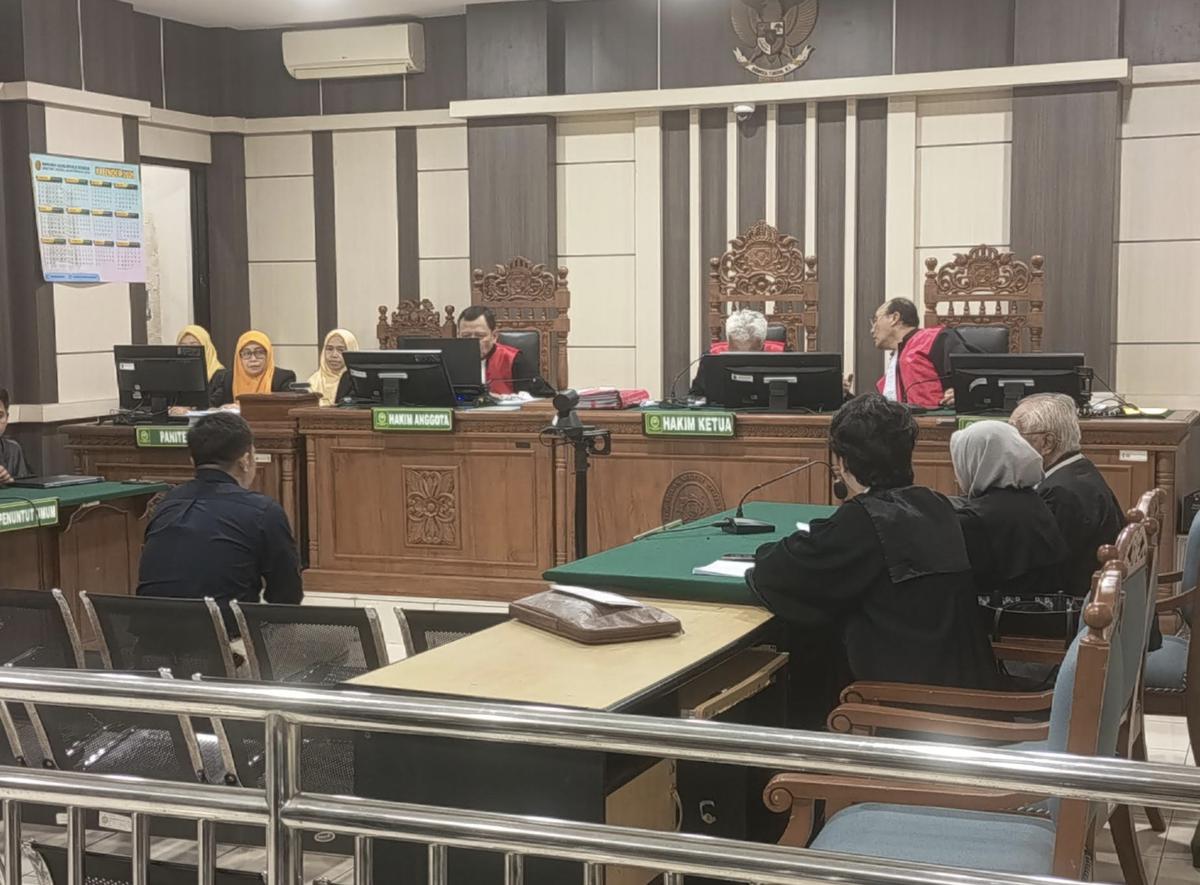 Tangis Bahagia Dicky Usai Divonis Bebas Kasus Korupsi Sritex