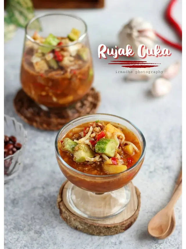 ilustrasi aneka resep rujak buah/Instagram: @irmadesmayanti