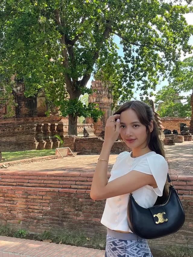 Lisa Blackpink Pulang Kampung