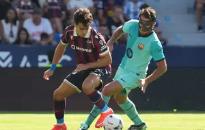 Eric Garcia Peringatkan Barcelona Usai Kebobolan Dua Gol dari Levante