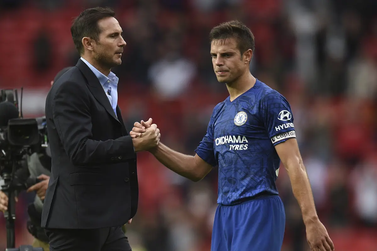 Dibantai MU 4-0, Begini Ekspresi Frank Lampard Usai Pertandingan