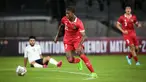 Pemain Timnas Indonesia U-20, Hugo Samir menggiring bola melewati pemain Timnas Fiji U-20 pada laga International Friendly Match U-20 di Stadion Utama Gelora Bung Karno (SUGBK), Jakarta, Jumat (17/02/2023). Timnas Indonesia U-20 menang dengan skor 4-0. (Bola.com/Bagaskara Lazuardi)