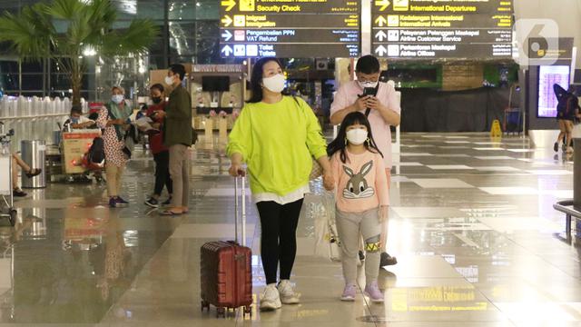 Libur Nataru, Aturan Terbaru Perjalanan Wajib Vaksin 2 Dosis