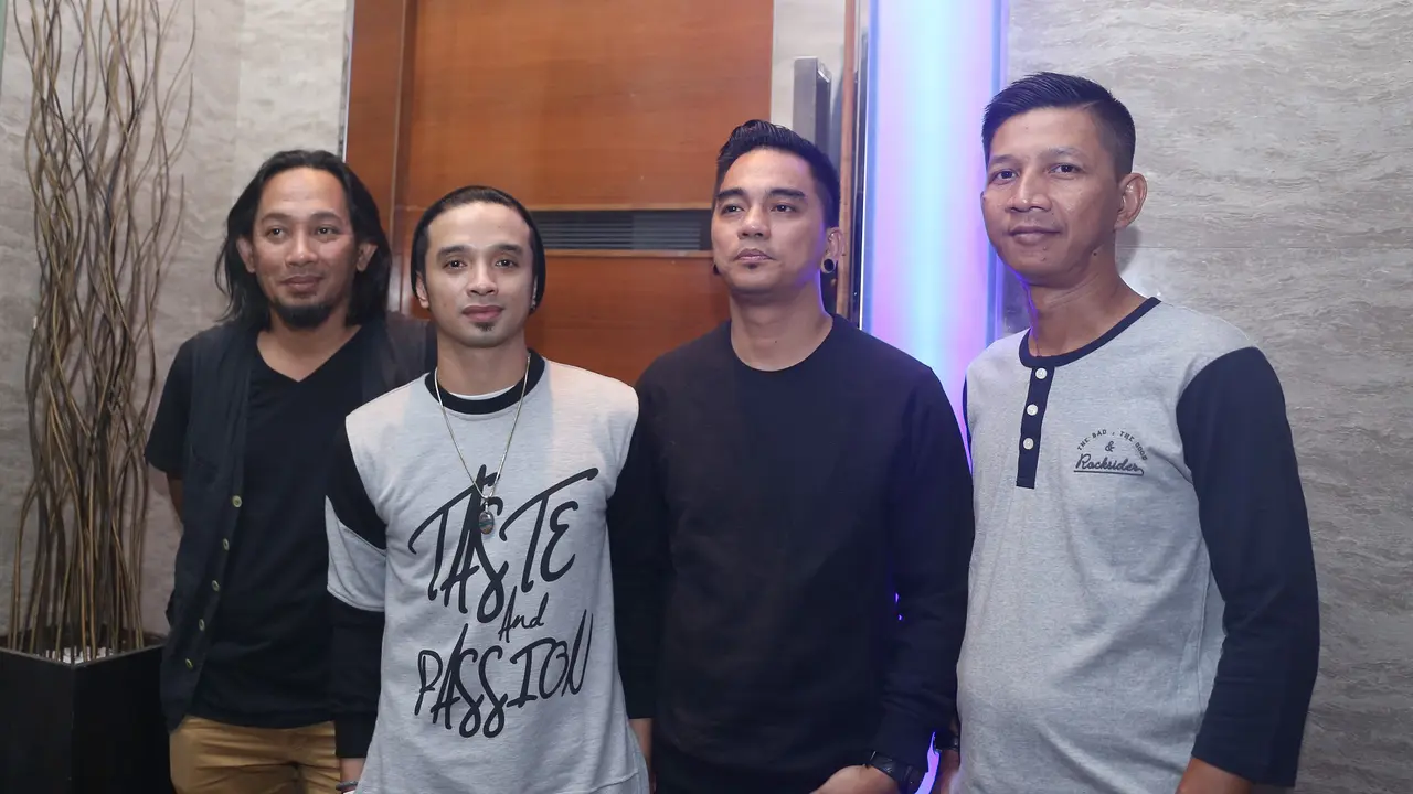 Band Ungu