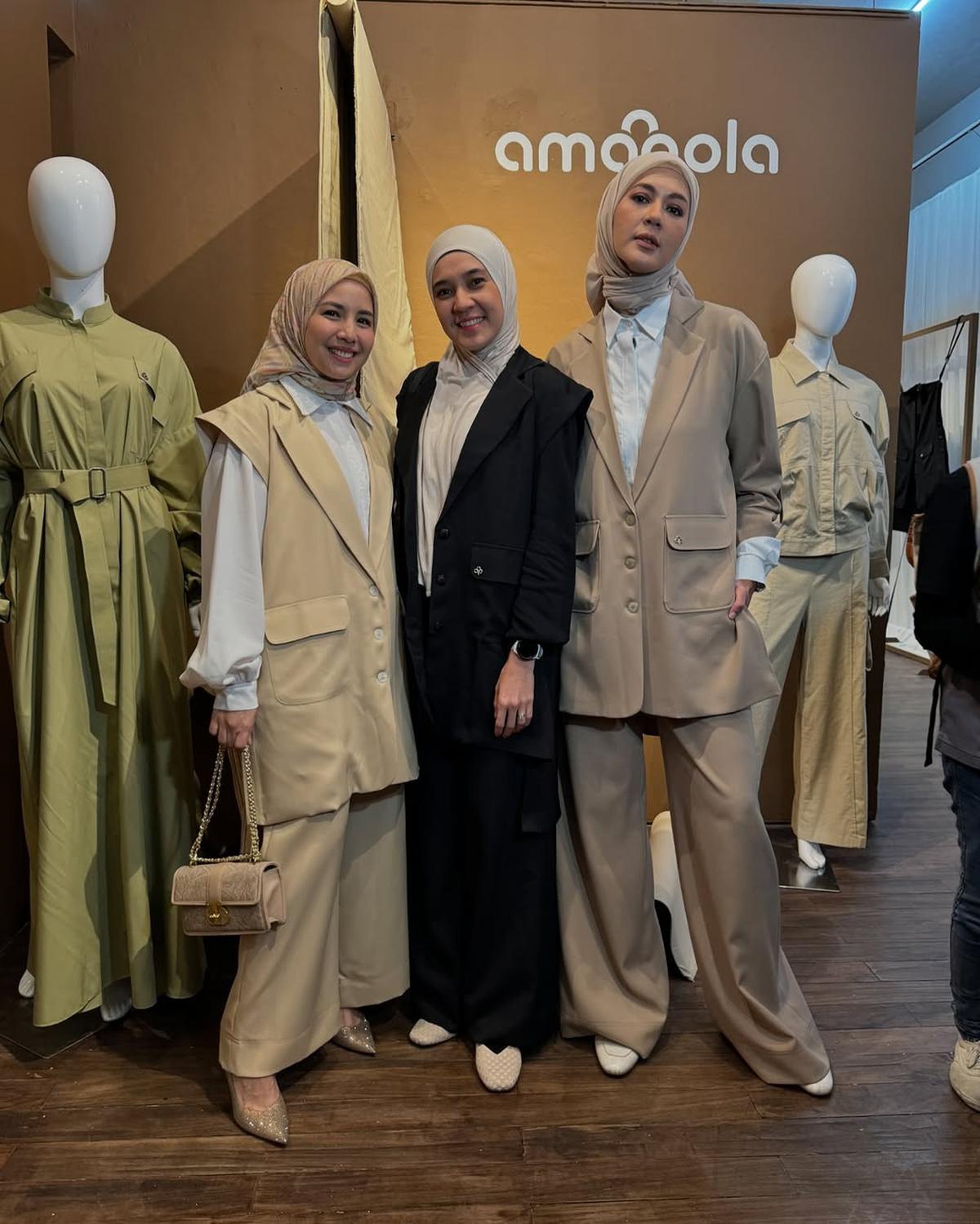 Potret Tya Ariestya Hadir di Grand Opening Butik Baru Paula Verhoeven, Dukung dan Doakan Agar Laris