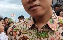 Momen Gibran Bersama Puluhan Vetaran Naik Kereta Uap Jaladara