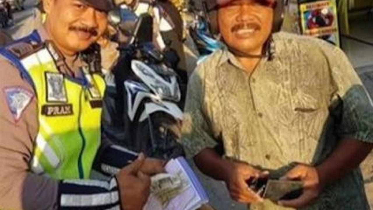 Hukuman tilang memang sangat disesalkan bagi beberapa orang. Apalagi karena faktor sepele seperti tidak membawa SIM.<br>