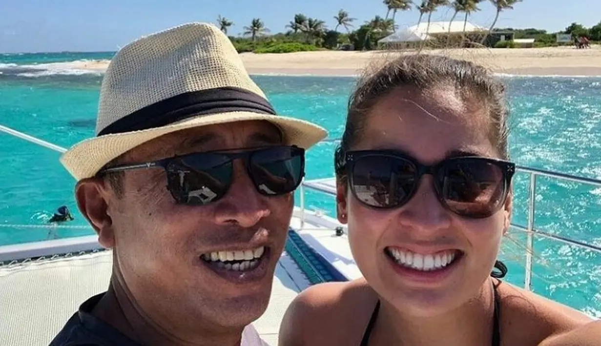 Lahir di Sauwerd, Belanda pada 20 Agustus 1990. Dia memiliki darah jawa dari sang ayah, Rudi Kromowidjojo. Rudi kemudian menikah dengan perempuan Belanda, Netty Deemter.(Instagram/ranomikromo).