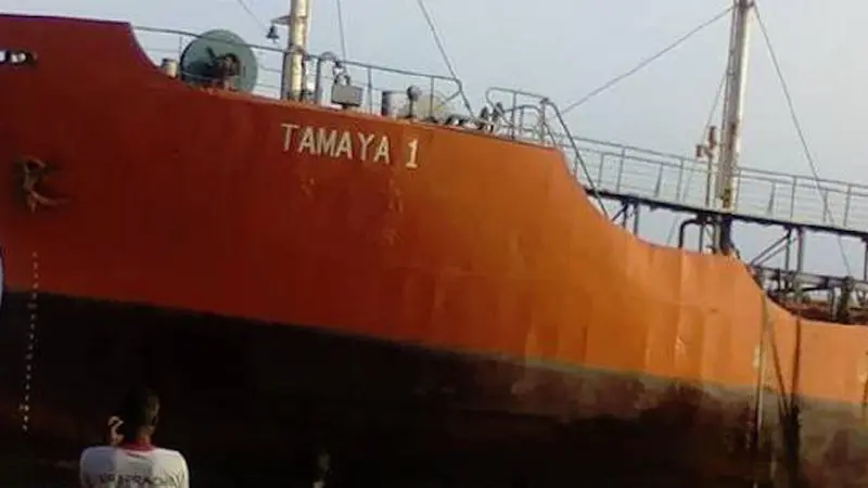 Misteri Kapal Tanker 'Hantu' Terdampar di Pantai Liberia