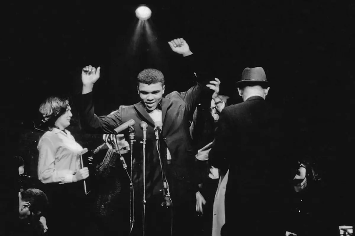 [Bintang] Ultah ke-75, Ini 10 Foto Muhammad Ali yang Jarang Dipublikasi