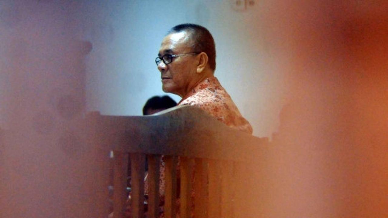 Anak buah Alex Noerdin jalani sidang perdana