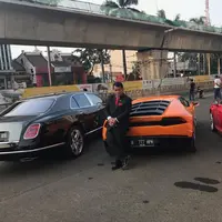 Pria asal Sumatera Utara Hotman Paris Hutapea salah satu pengacara kondang di Tanah Air.Tidak hanya di Indonesia, Hotman juga pernah menjadi pengacara internasional di Sidney. (Instagram/hotmanparisofficial)