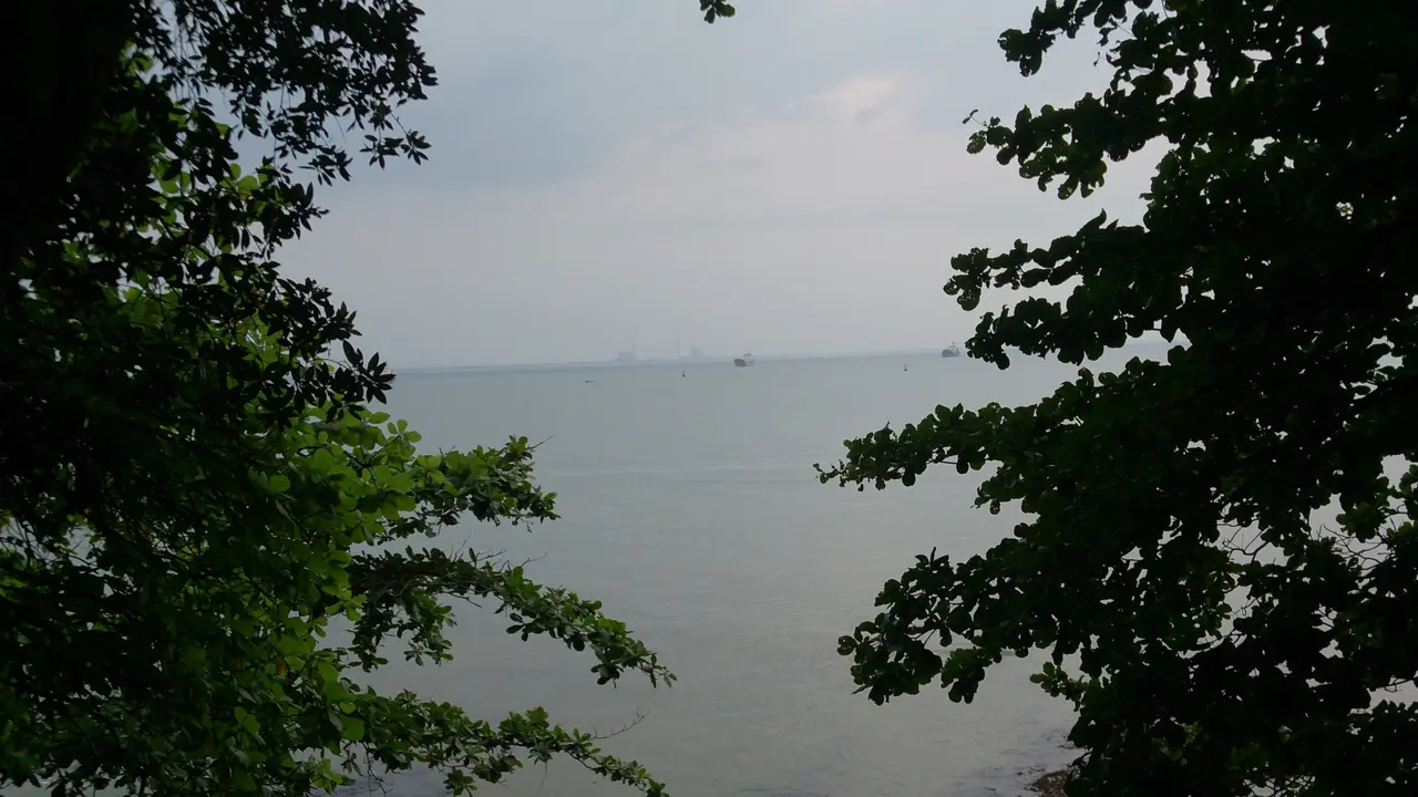 Senja di Benteng Portugis, Pulau Nusakambangan
