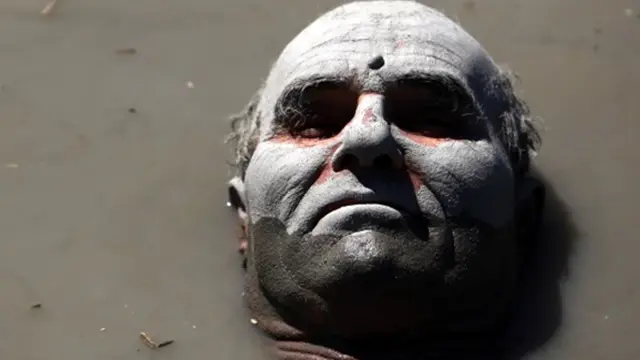 Copyright by healthmeup.com